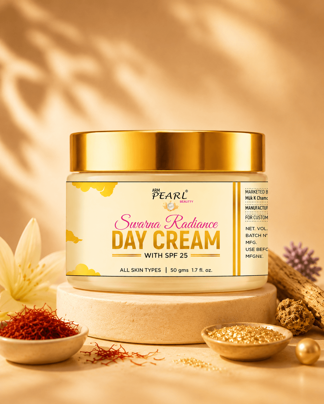 Swarna Radiance Day Cream with SPF 25 PA+++